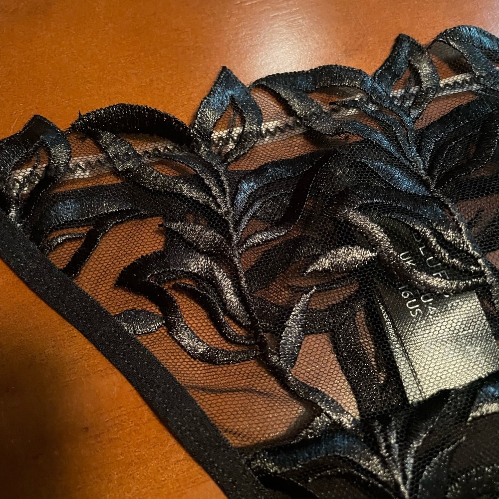 Black Lace Intimate Wear